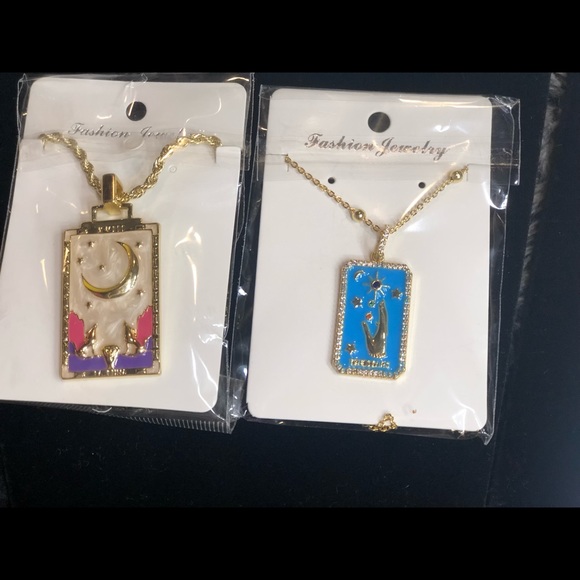 Necklaces - Picture 2 of 4